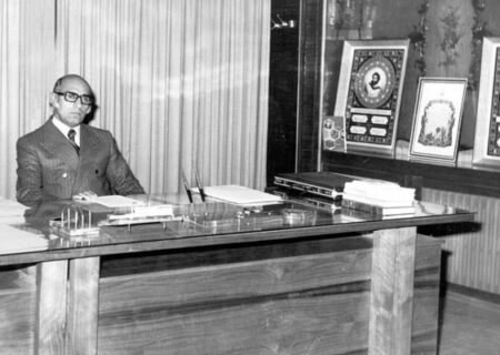 نگاهی به زندگی امیرکبیر نشر ایران؛ فرزند ابراهیم گلستان چگونه زیست