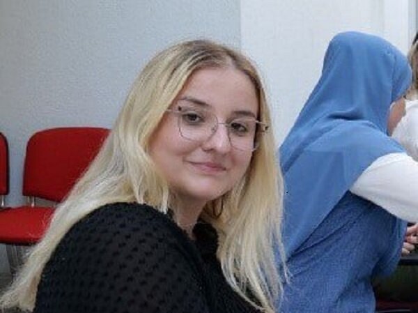 شگفتی دانشجوی بوسنیایی از پایبندی زنان ایرانی در دوران دفاع مقدس