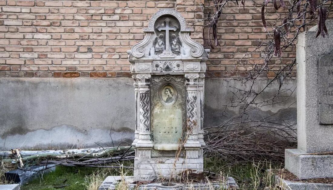 دولاب؛ روایتی از گورستان ممنوعه و یوسفآباد، تبعیدگاه لهستانیها در روزگار قدیم