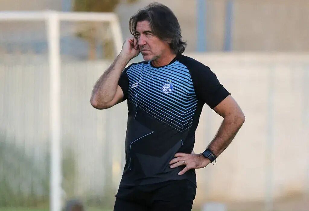 تصویر جدید ساپینتو در تمرین استقلال پس از باخت به المحرق