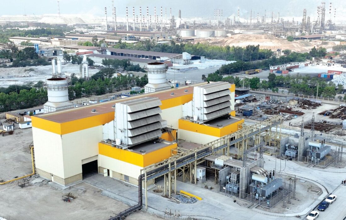 رونمایی از واحد دوم گازی نیروگاه آلومینیوم المهدی با حضور دکتر پزشکیان