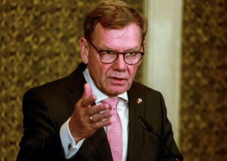 واده‌فول: تهران «تصمیم اشتباه مهمی» مرتکب شده است؛ پیشنهاد ما همچنان به قوت خود باقی است