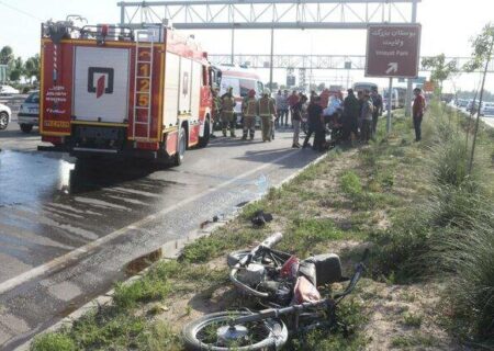 تصادف سنگین در اتوبان آزادگان، ترافیک کلافه‌کننده در مسیر غرب به شرق