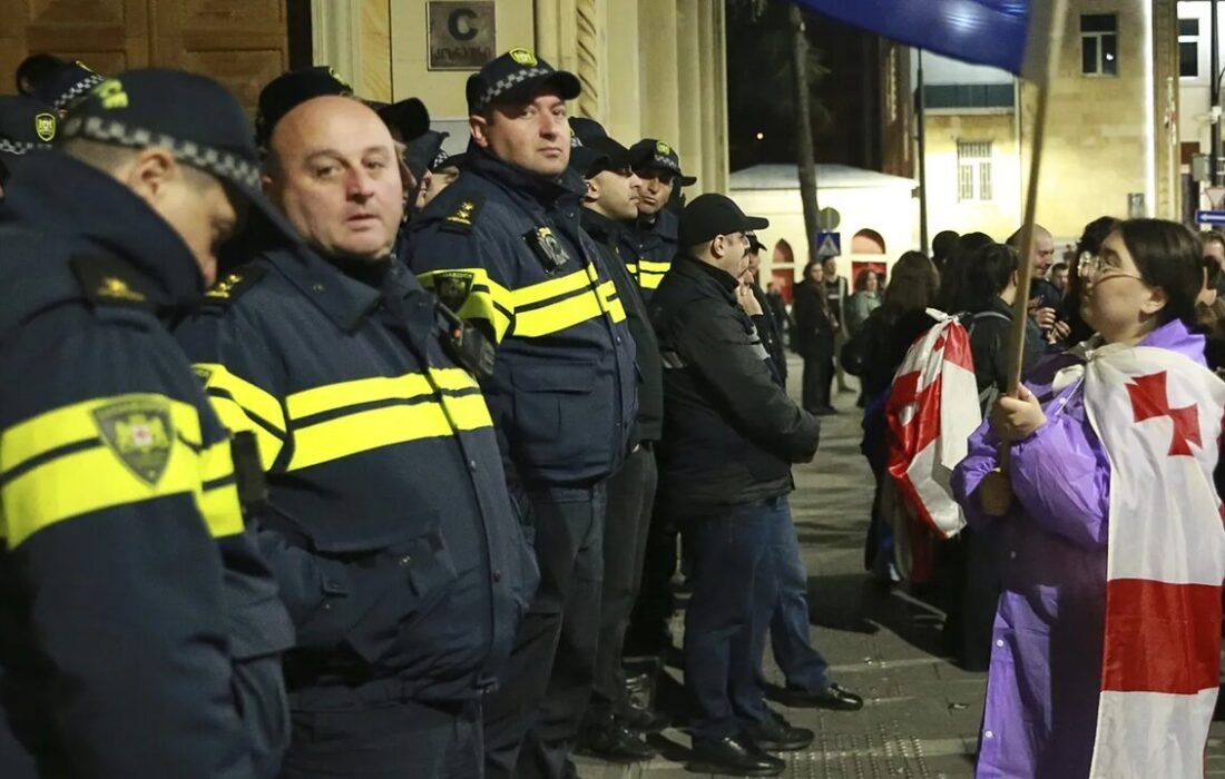 نخست‌وزیر گرجستان، سفیر اتحادیه اروپا در تفلیس را عامل ناآرامی‌ها دانست