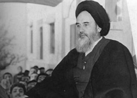 تصویری دیده نشده از تبعید امام خمینی (ره) در بورسای ترکیه، سال ۱۳۴۳