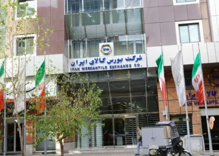 ۳.۵ میلیون تن محصول آماده عرضه در بورس کالا