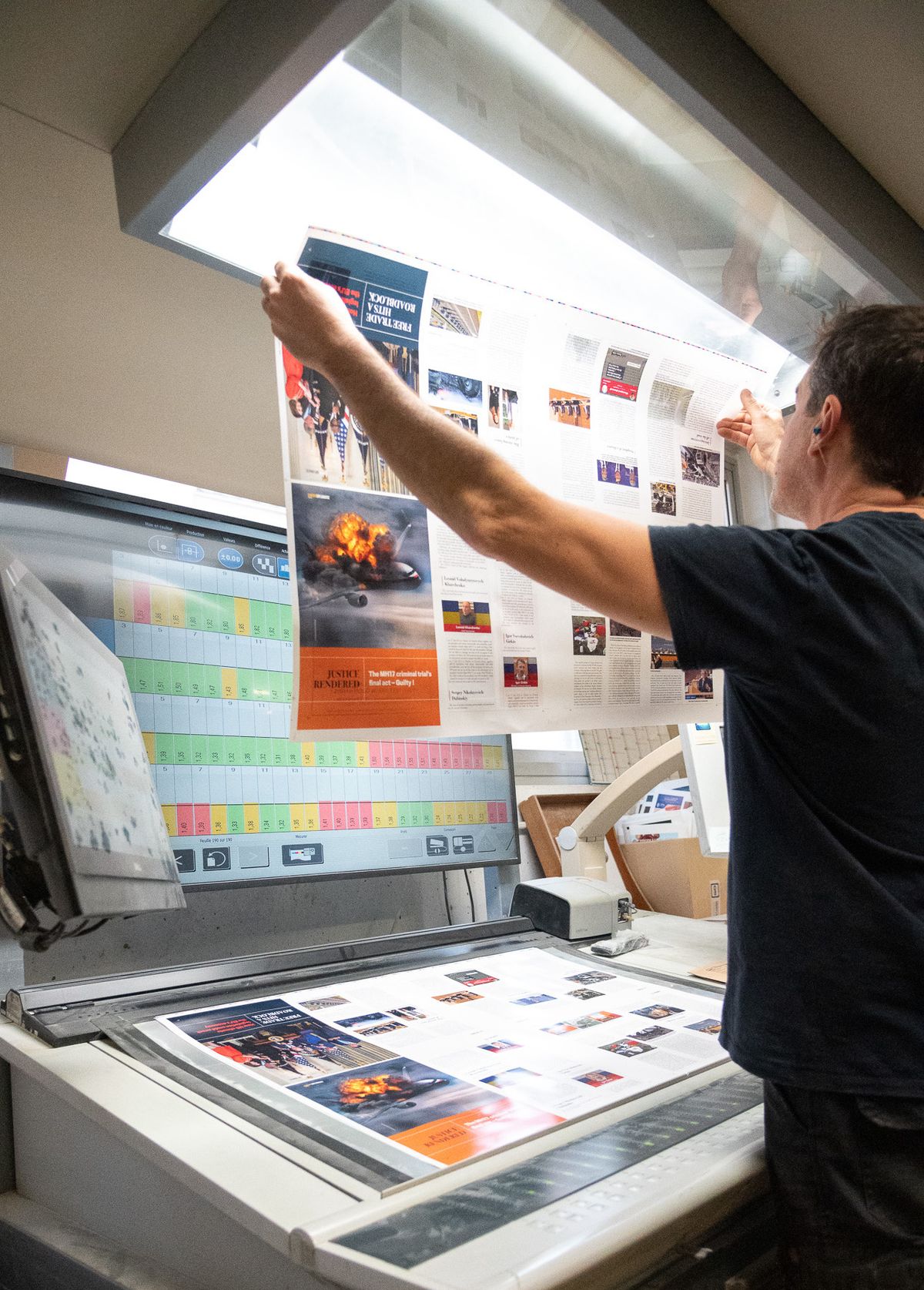 📚 راهنمای جامع چاپ کتاب و مجله: از ایدهی اولیه تا انتشار حرفهای