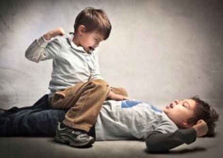 تعبیر خواب کتک خوردن: معنای پنهان ضرب و شتم در رویاها