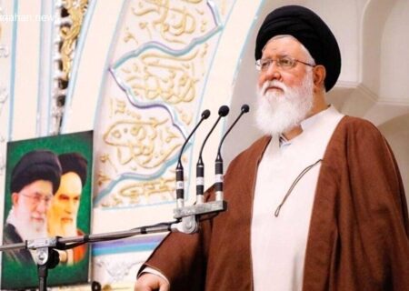 علم‌الهدی بر اجرای قانون حجاب تاکید کرد