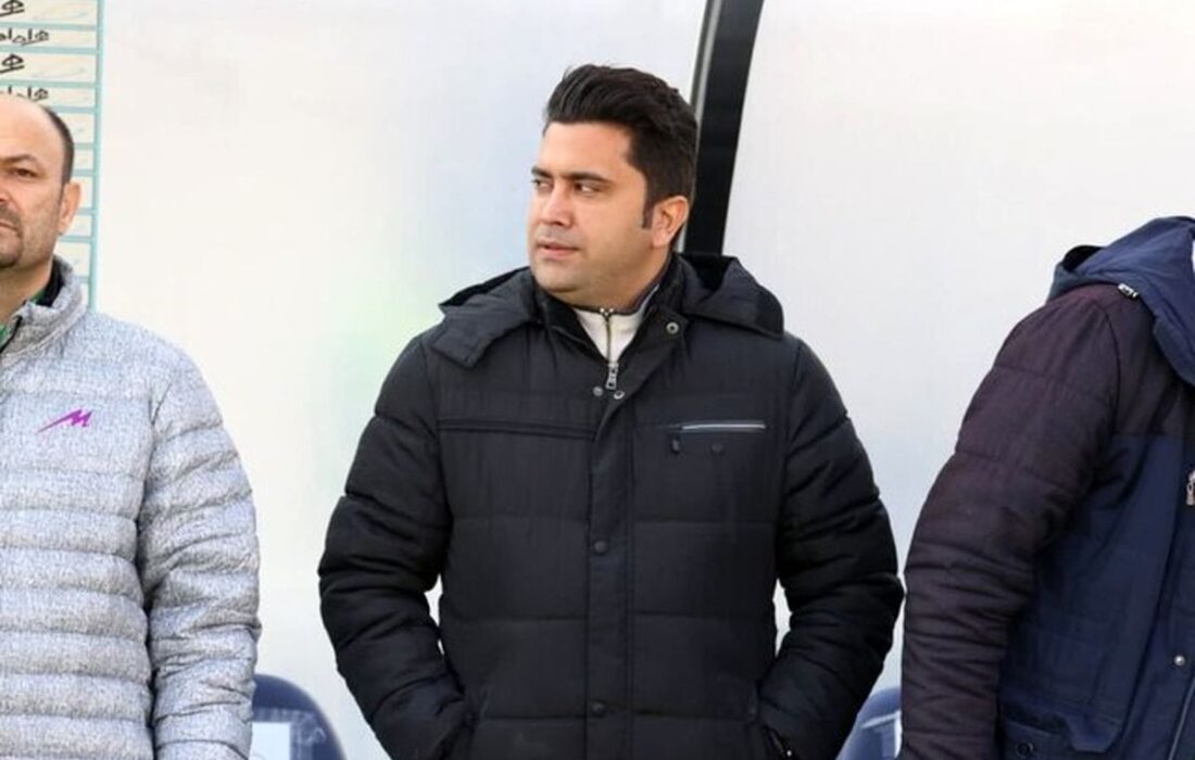 اخباری: فشار وارده بر استقلال، کار ما را هم دشوارتر کرد