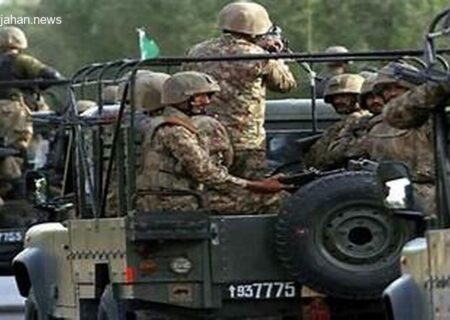 ۱۱ نظامی پاکستانی در پی حمله تروریستی جان باختند