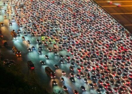 چین پس از تعطیلات با ترافیک سنگین و طاقت‌فرسا دست و پنجه نرم می‌کند