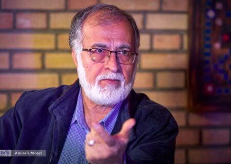 انتقاد از عملکرد احمدی‌نژاد در پی هدر رفت 70 درصد درآمد نفتی