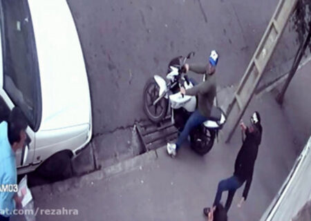 ترفند سارقان: تصادف نمایشی برای سرقت از راننده