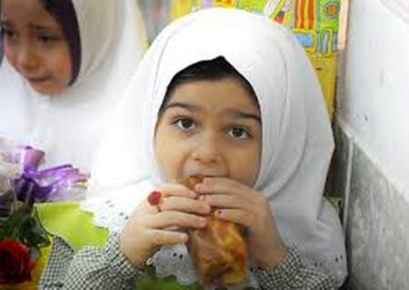 فروش ۱۹ نوع خوراکی در بوفه‌های مدارس ممنوع شد