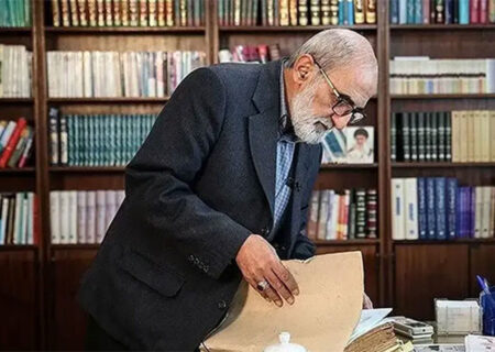 واکنش کیهان به ماجرای هدیه یک میلیونی حسین شریعتمداری