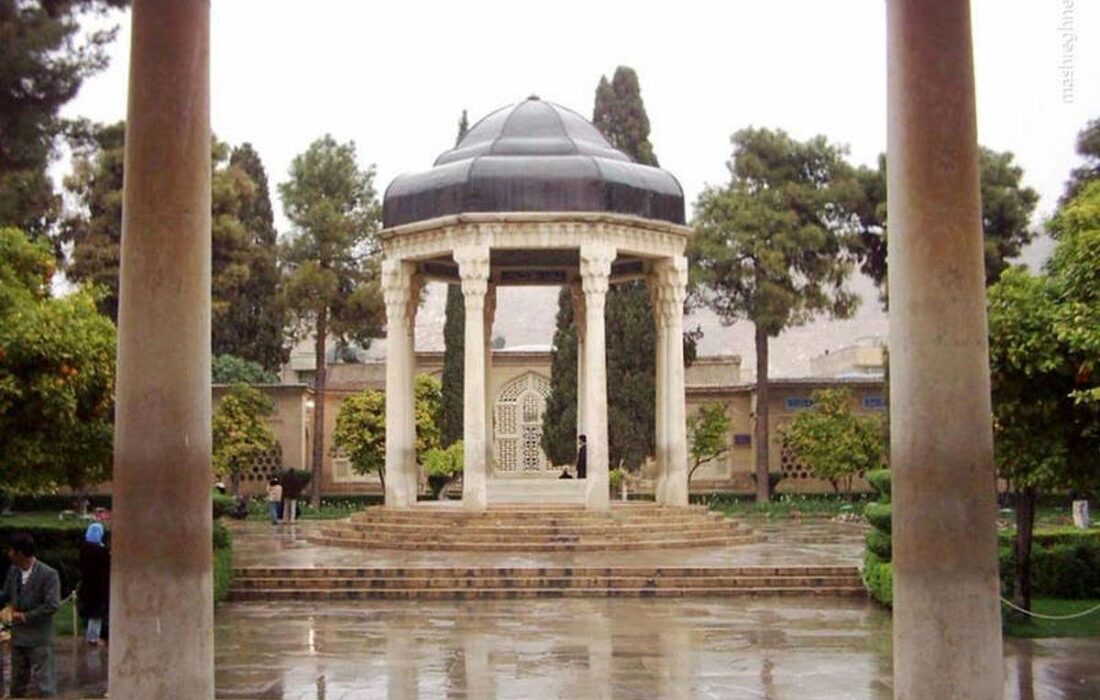 نگاهی به وضعیت نامناسب آرامگاههای حافظیه