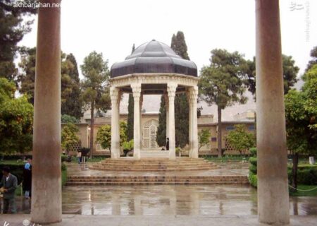 نگاهی به وضعیت نامناسب آرامگاه‌های حافظیه