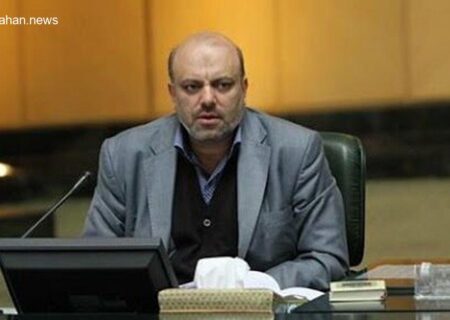 جدال لفظی نماینده مجلس با قالیباف در صحن علنی