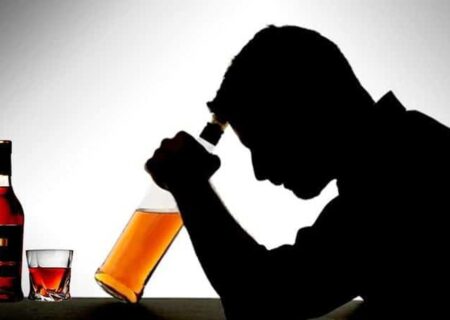 هشدار درباره عادی‌سازی مصرف مواد مخدر و مشروبات الکلی در جامعه