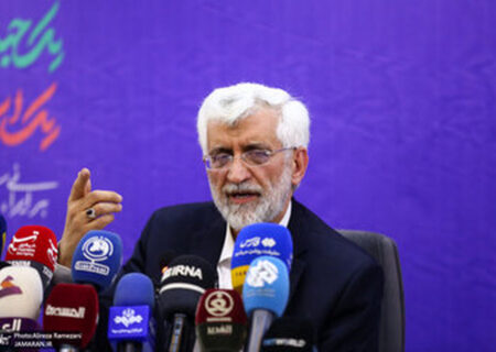 روزنامه اصولگرا هم از حمایت سعید جلیلی امتناع کرد