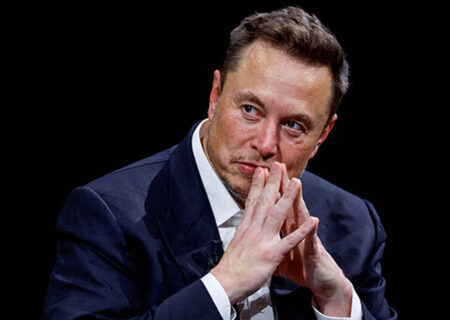 استخدام مربی بازی با درآمد ساعتی ۱۰۰ دلار!