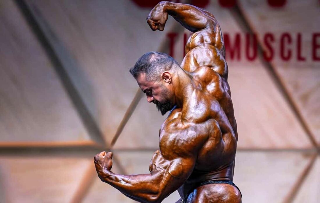 نمایش اندام ورزیده بهروز تابانی در آستانه مستر المپیا