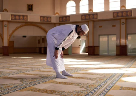 تعبیر خواب رکوع: راهنمایی جامع برای درک پیام‌های نهان