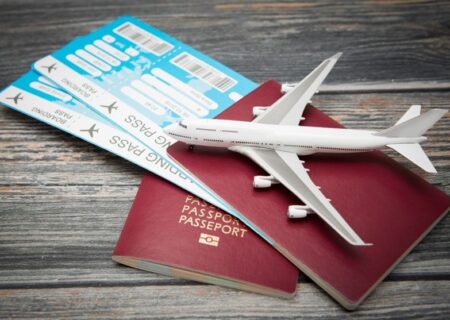 بلیط هواپیما: راهنمای جامع برای سفری آسان و هوشمندانه