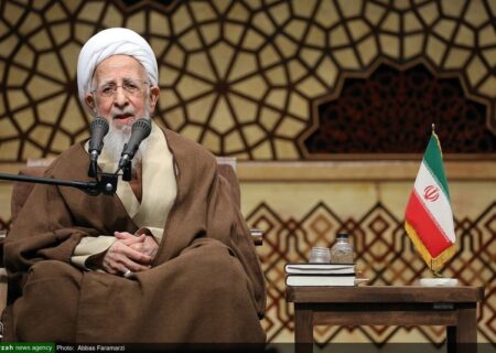 کنایه تند آیت‌الله جوادی آملی درباره نماز باران