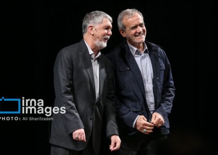 عکس: تصویر متفاوت از پزشکیان و وزیر ارشاد