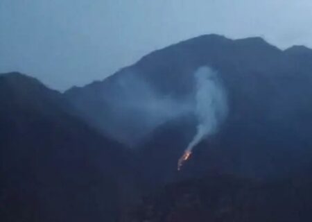 آتش‌سوزی گسترده در جنگل‌های مرزن‌آباد چالوس