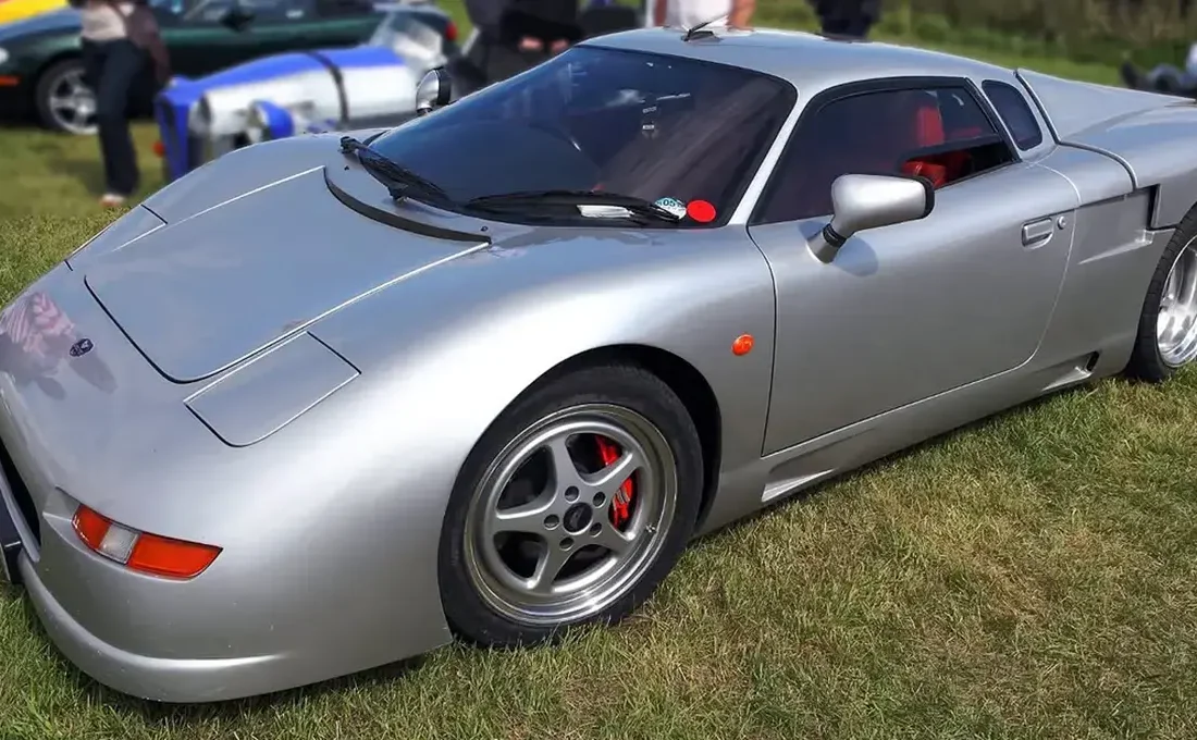 اسپکتر R42؛ خودرو انگلیسی محدود به 23 دستگاه در جهان (عکس)