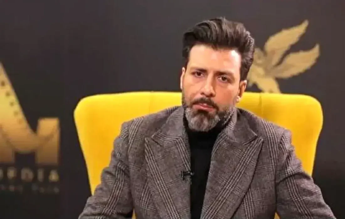 شاهنامهخوانی مجید واشقانی در کنسرت خیابانی میدان انقلاب (فیلم)