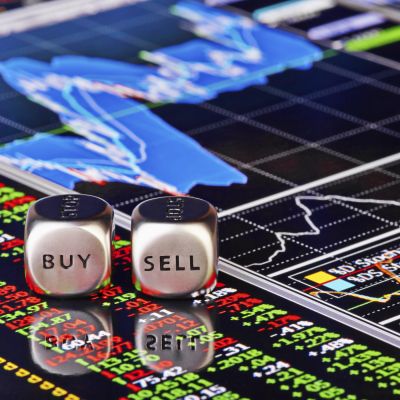 فرق هولد، ترید و سرمایهگذاری چیست؟