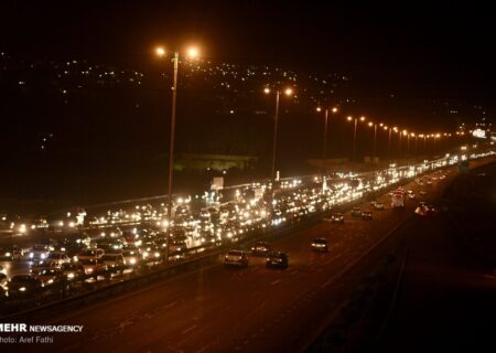 ترافیک در جاده یکطرفه چالوس نیمه سنگین تا سنگین است