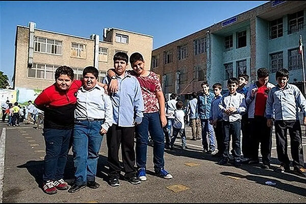 ناظمیانپور: بیش از یک چهارم دانشآموزان دیّری اضافه وزن دارند