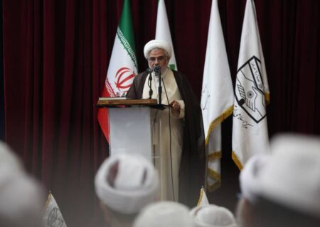 امام جمعه بندرعباس: بسیج برگرفته از ارزش‌های الهی است