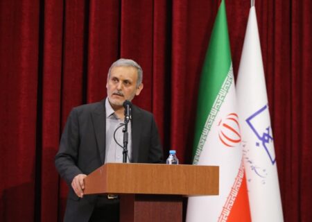 اصلاح برنامه آموزشی پزشکی گامی اساسی در ارتقای کیفیت آموزش پزشکی است