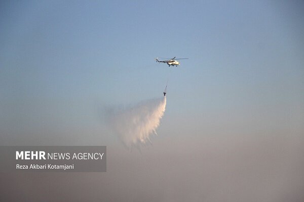 آتشسوزی در سه نقطه مینودشت و آزادشهر اطفا شد؛ یک نقطه در حال پاکسازی