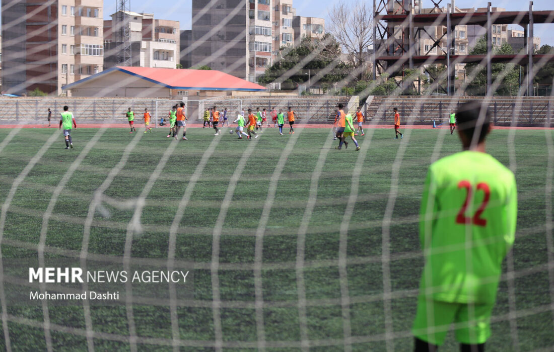 تیم ملی فوتبال نوجوانان وارد کیش شد