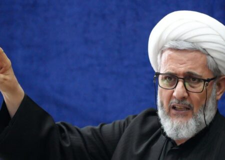 خلیل پور: تدابیر برای مهار ریزگردهای نمکی دریاچه ارومیه اتخاذ شود