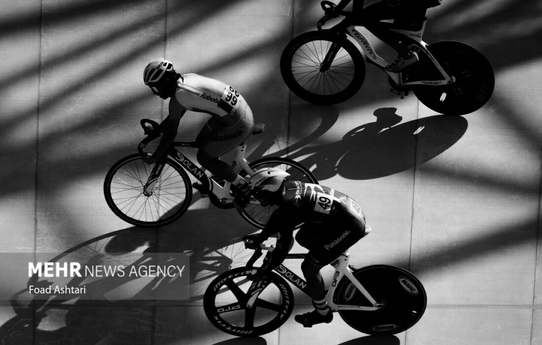 مغربی: دوچرخهسواران تربتجام ۱۰۰ کیلومتر به یاد شهدا رکاب زدند