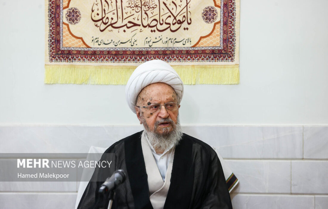 خطبههای نماز جمعه ناظر به مسائل روز و طرح مشکلات مردم باشد