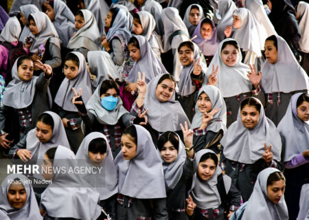 نشست کارگروه‌دختران نوجوان و جوان؛ از گفت‌وگو تا سیاست‌گذاری