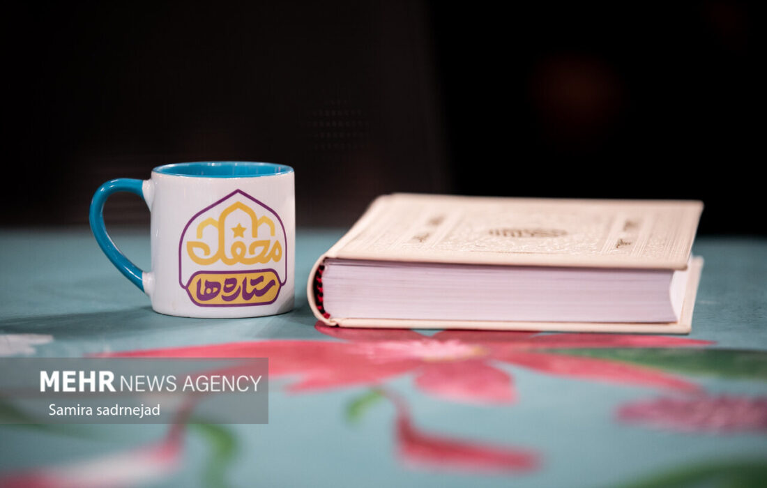 محفل نور و آرامش روی آبهای نیلگون خلیج فارس