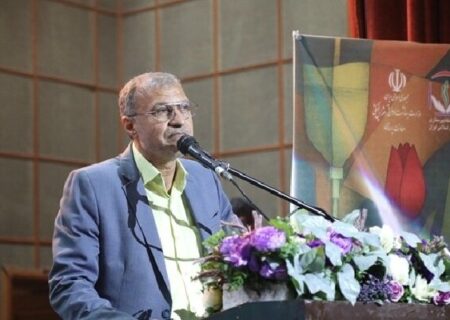 احمد مرادی: معدن خاک سرخ جزیره هرمز متعلق به مردم است