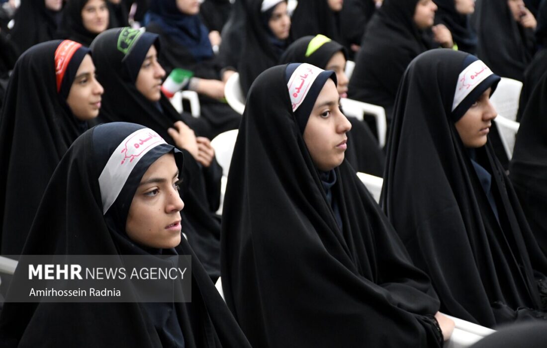 اعتراض معلم پرورشی به مشکلات نمازخانه برخی مدارس همدان