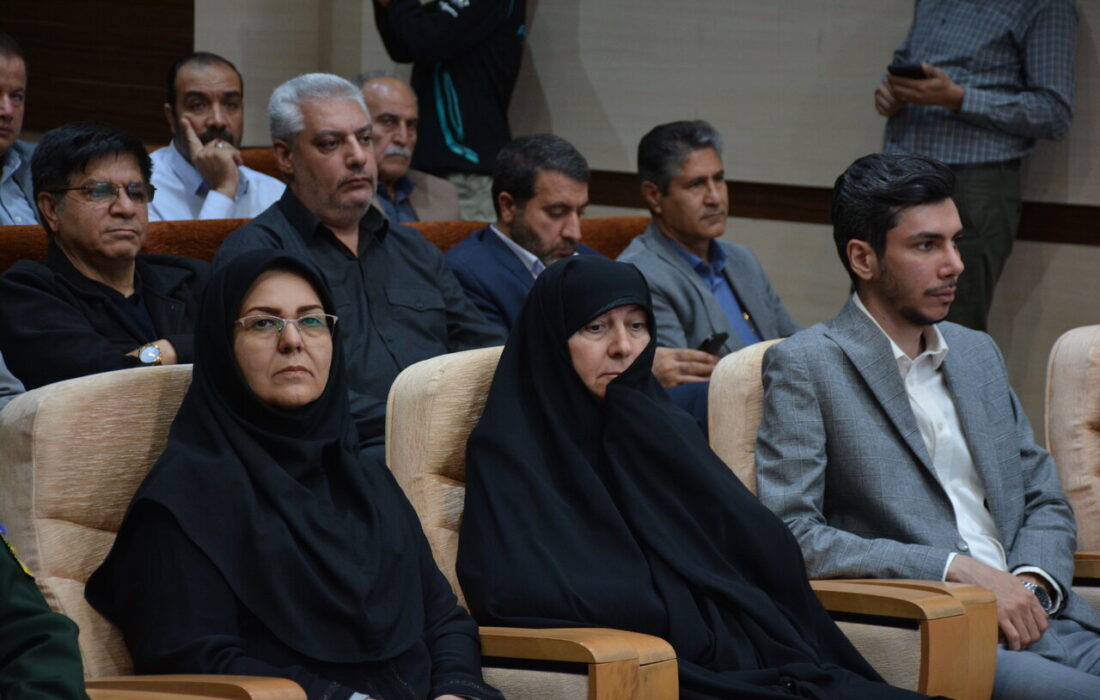 تأکید بر نقش تقریظ‌های رهبری در ترویج فرهنگ ایثار و شهادت