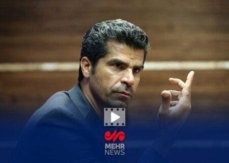 روایت هادی ساعی از شایعه زندانی شدن ناهید کیانی در هتل